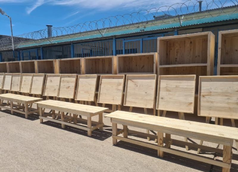 Desde la cárcel de Bahía Blanca, un gesto solidario llegó a las aulas de Ingeniero White