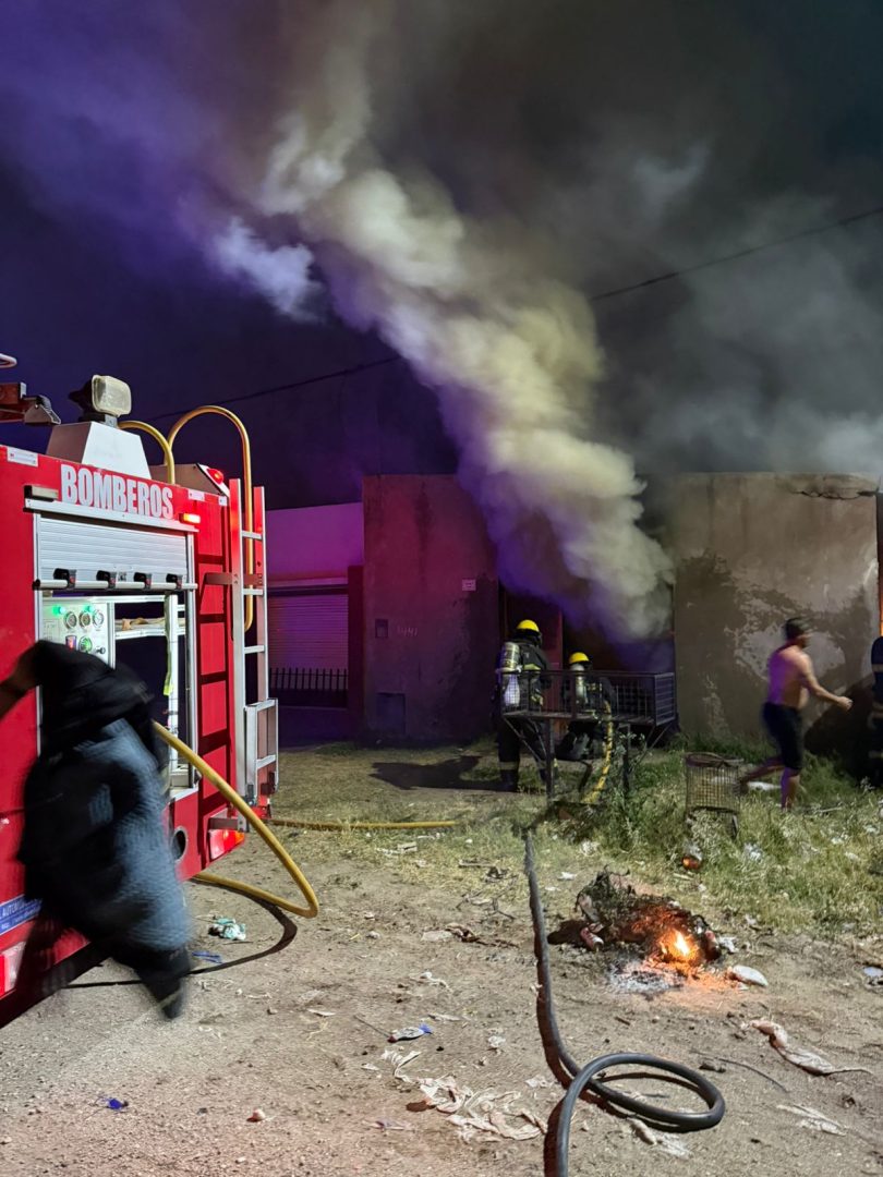 Un incendio afectó una vivienda
