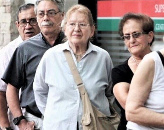 Aumento en haberes previsionales de diciembre incluirá aguinaldo y bono