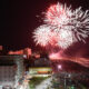 Fuegos artificiales en la playa para recibir el año nuevo 2026