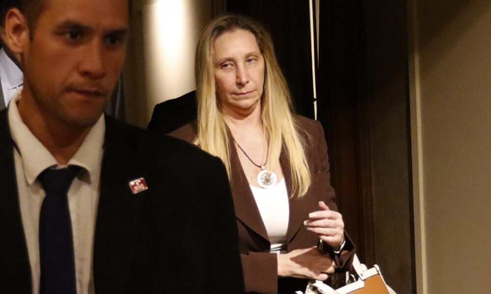 Karina se queda con el área de Ciberserguridad de la SIDE, pero Santiago Caputo suma poder