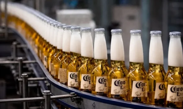 Quilmes decidió reducir a la mitad su planta de personal en la fábrica que produce la cerveza Corona