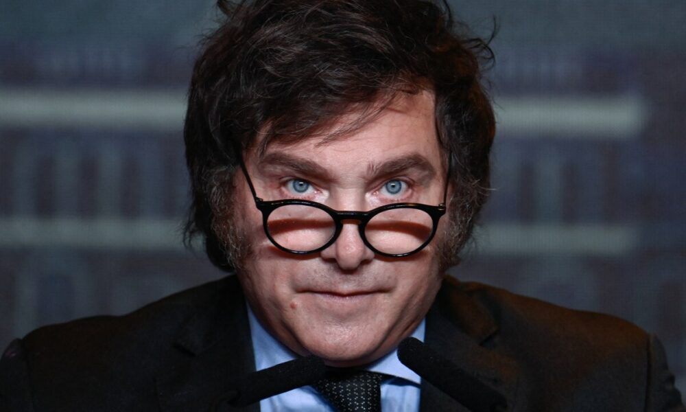 Milei creó una Oficina de Respuesta Oficial contra fake news