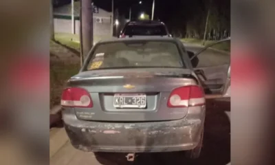 Alcoholizado perdió el control de su auto y volcó