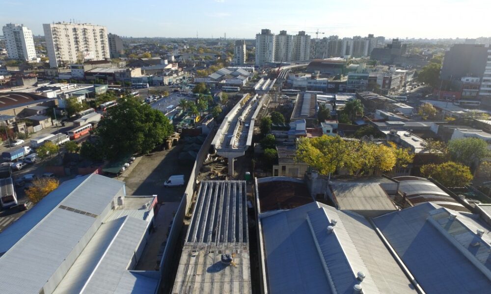 El gobierno analiza completar la obra del Belgrano Sur para que llegue