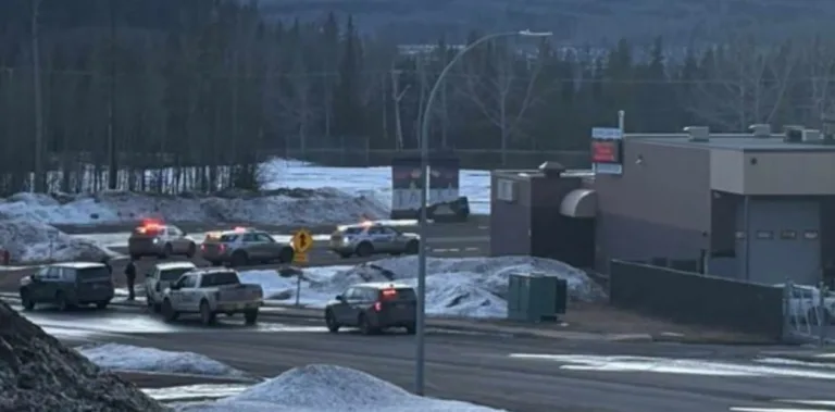 Canadá: un tiroteo en una escuela dejó al menos diez muertos