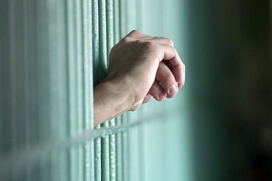 La Iglesia toma distancia de los proyectos para bajar la edad de punibilidad