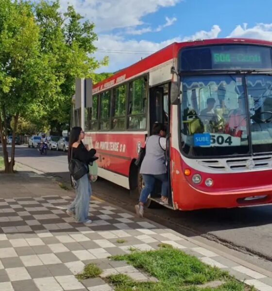 Una empresa de colectivos de Coronel Rosales dejó de operar y el intendente declaró la emergencia del servicio