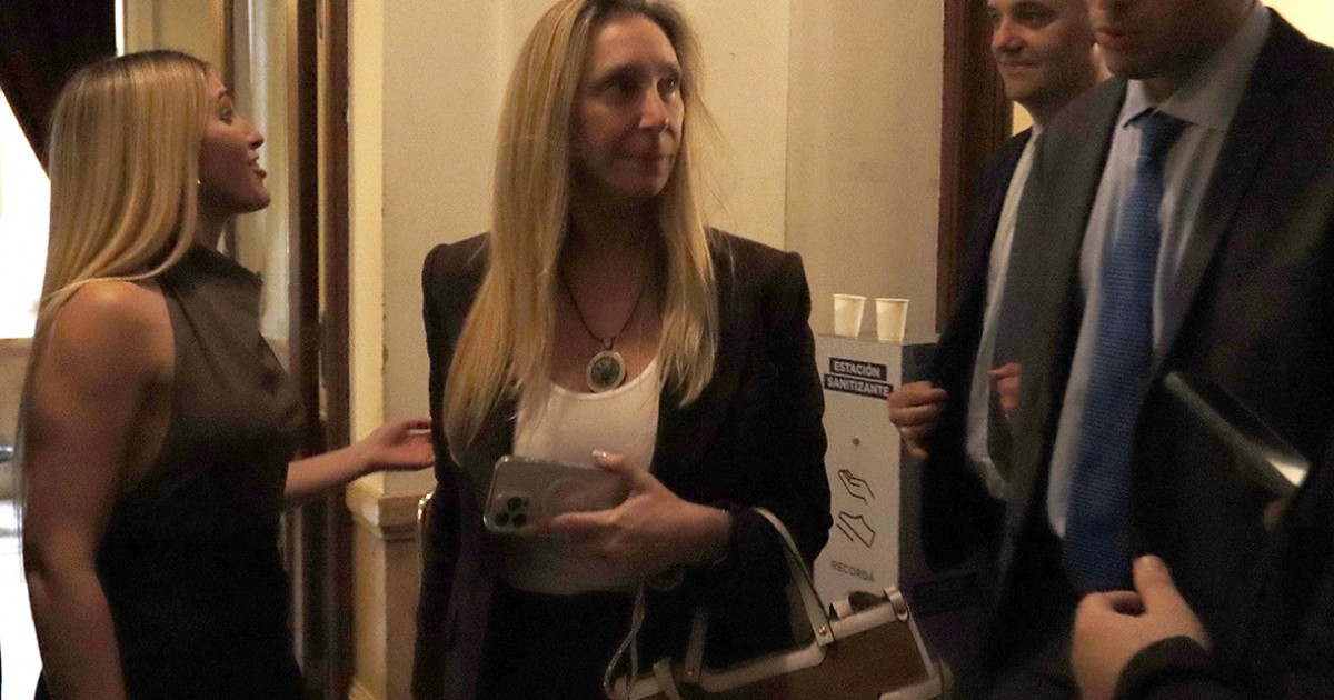 Karina furiosa por el show de Patricia con la reforma laboral: "se apropia de los temas"