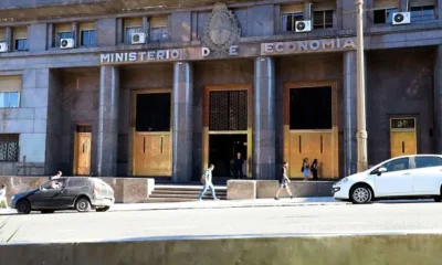 Deuda: el Tesoro logró renovar más del 100% de los vencimientos, pero a una tasa de casi 40%