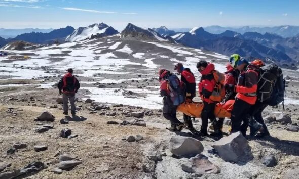 [VIDEO] Rescate en el Aconcagua: un guía de 40 años debió ser evacuado de urgencia