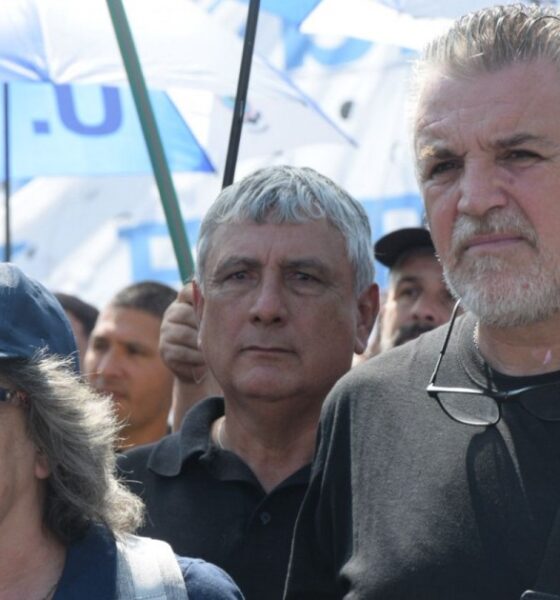 El sindicato de capitanes y oficiales fluviales inicia un paro y se frenan las exportaciones por 48 horas