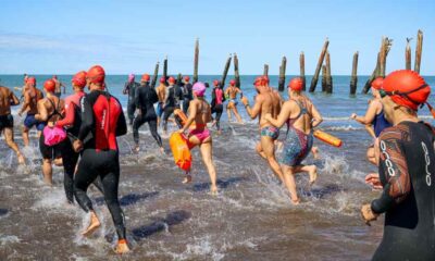 El Desafío Espigón Aguas Abiertas volvió con éxito convocando a más de 120 nadadores de toda la región