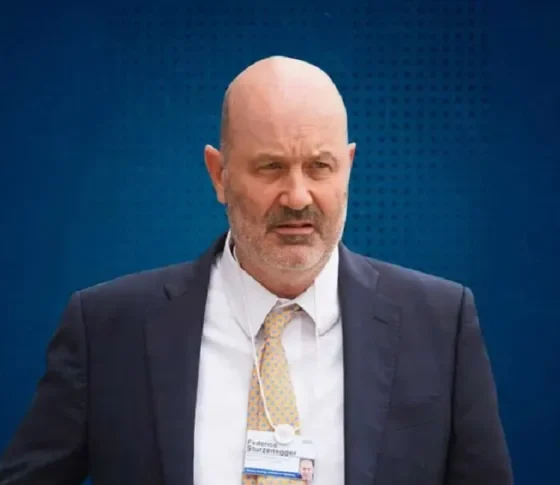 Sturzenegger detalló en qué casos de licencia por enfermedad se pagará solo el 50% del sueldo