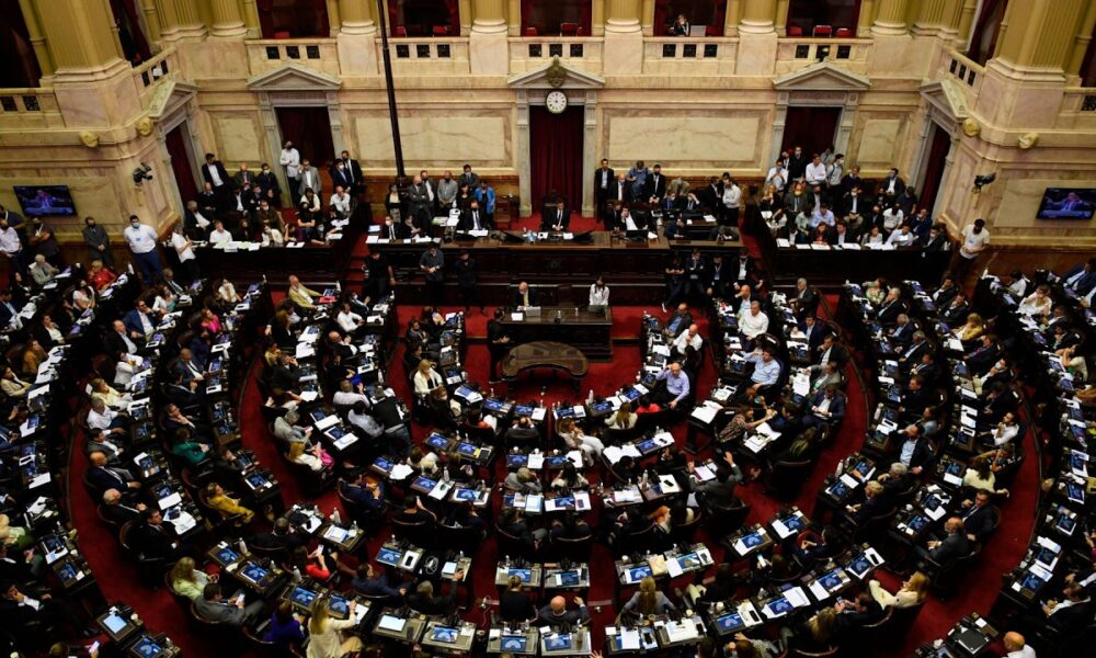 Lousteau: "Estamos desfinanciando con la expectativa de que algo pase"