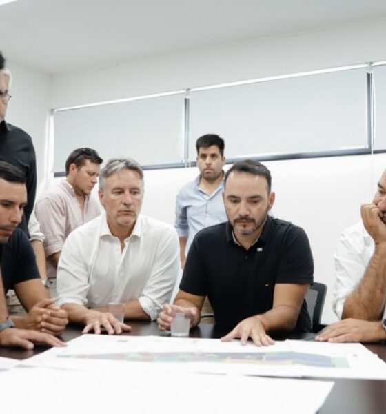 Tensión con los estatales en Corrientes porque Valdés ató los aumentos de sueldo a una eventual ayuda de Milei