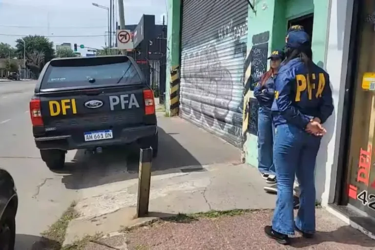 Sur Finanzas: detuvieron a cuatro personas por borrar evidencias contra el financista vinculado a la AFA