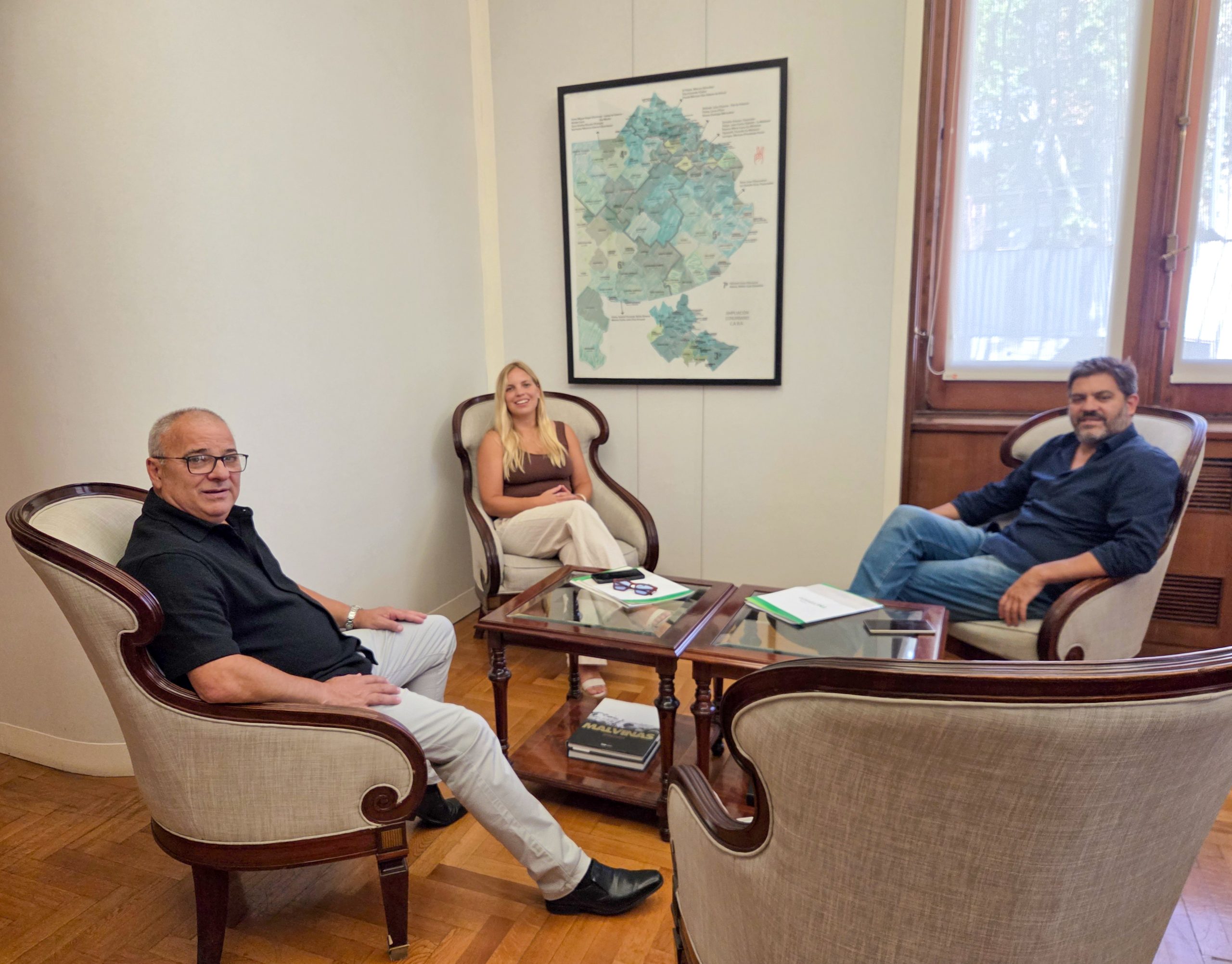 Gestión y articulación: Estefanía Bordoni se reunió con el Ministro Carlos Bianco