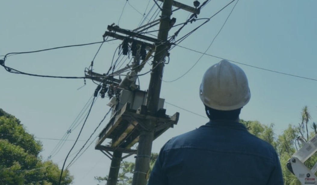 Anuncian corte de energía en un sector de Bahía Blanca