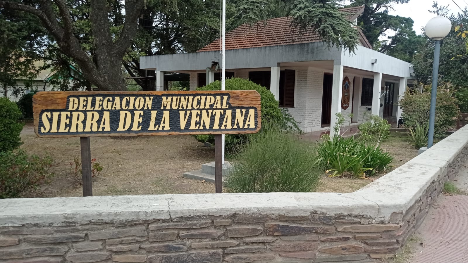Sierra de la Ventana: Operativo de mantenimiento vial y restricciones de tránsito en accesos clave