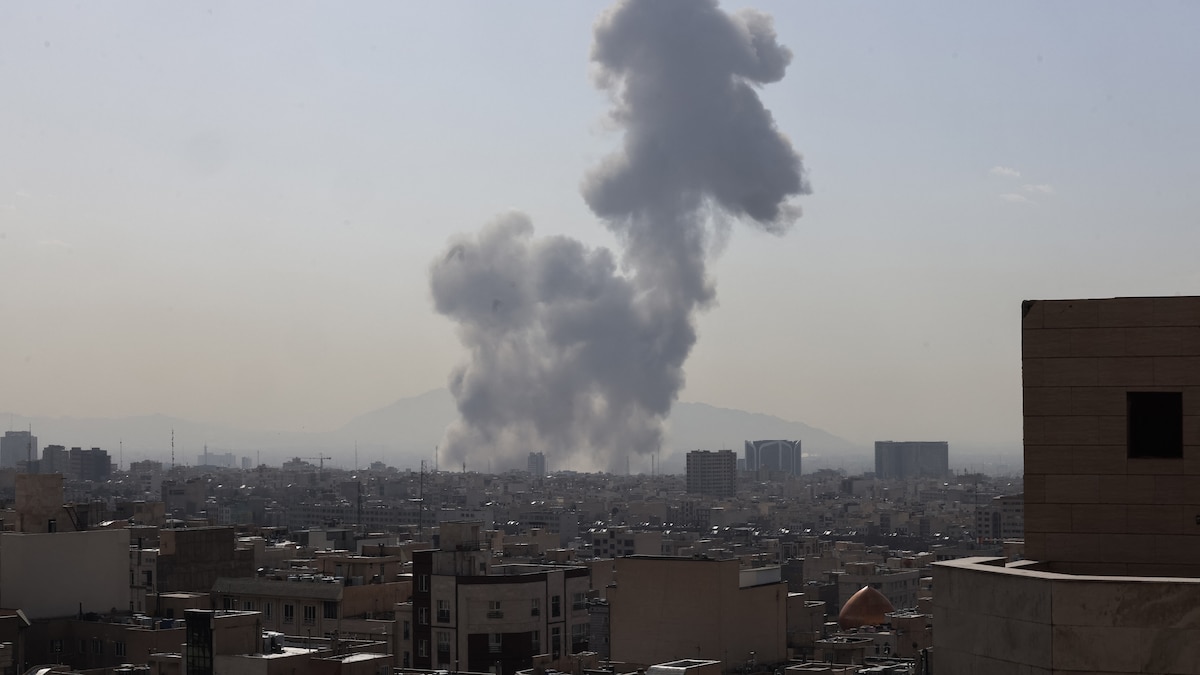 Oleada de suspensión de vuelos a Oriente Medio tras ataque a Irán