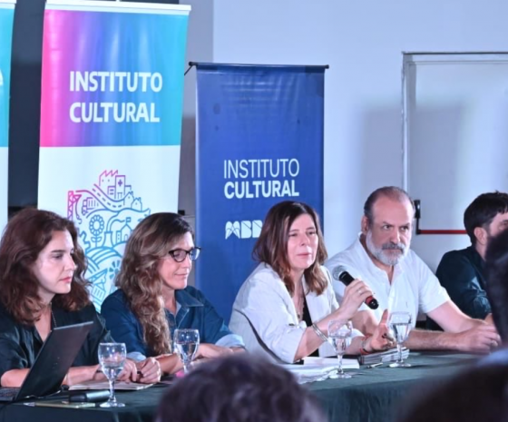 Avanza la reglamentación de la ley audiovisual bonaerense con un masivo foro en Bahía Blanca