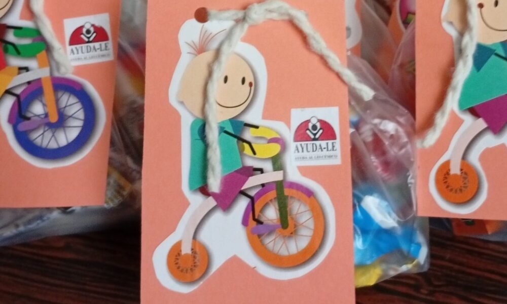 Piden colaboración para el próximo evento de Ayuda-Le en la plaza Rivadavia