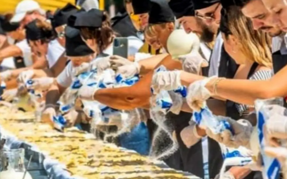 Cómo se prepara la Strudelfest de Pueblo Santa María para romper su propio récord