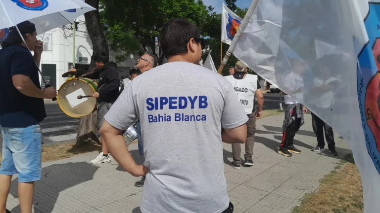 El sindicato de Dragado y Balizamiento negó haber extorsionado a dos empresas del puerto bahiense