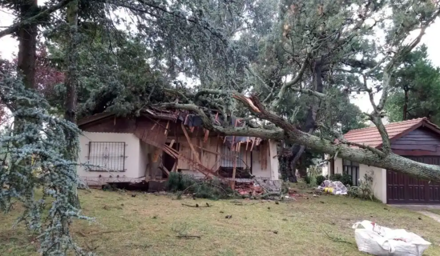 Fuerte temporal en Sierra de la Ventana