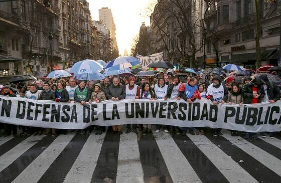 No arranca el cuatrimestre 2026: docentes universitarios paran en todo el país