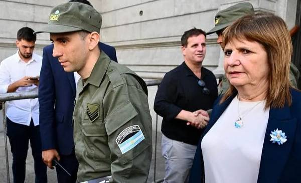 BULLRICH sigue con sus CRÍTICAS a la AFA tras REPATRIAR a GALLO