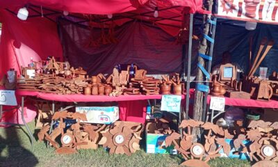 Desde las Termas hasta Tres Arroyos: el arte del algarrobo santiagueño presente en la fiesta