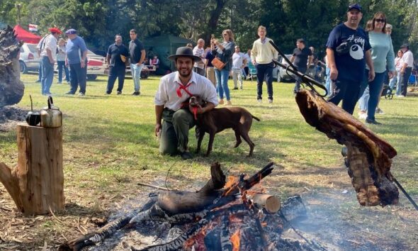 La Fiesta del Asado Pampeano en Gonzales Chaves: Concurso con premios de 400 mil pesos y cierre de Nico Mattioli