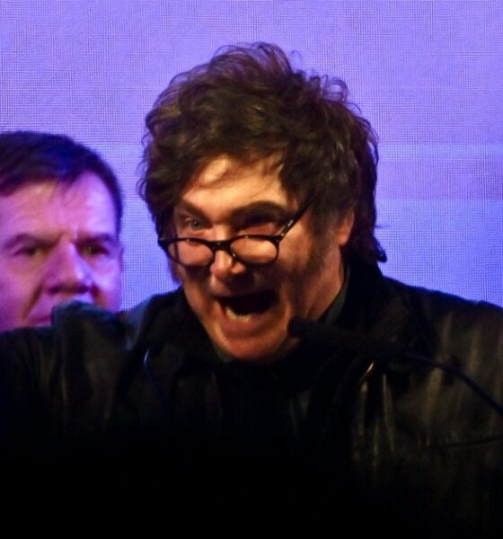 Libertarios quieren suprimir un homenaje a las Abuelas y extreman el negacionismo