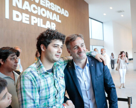 Anuncian el Boleto Universitario Municipal para acompañar a los estudiantes de la Universidad Nacional de Pilar