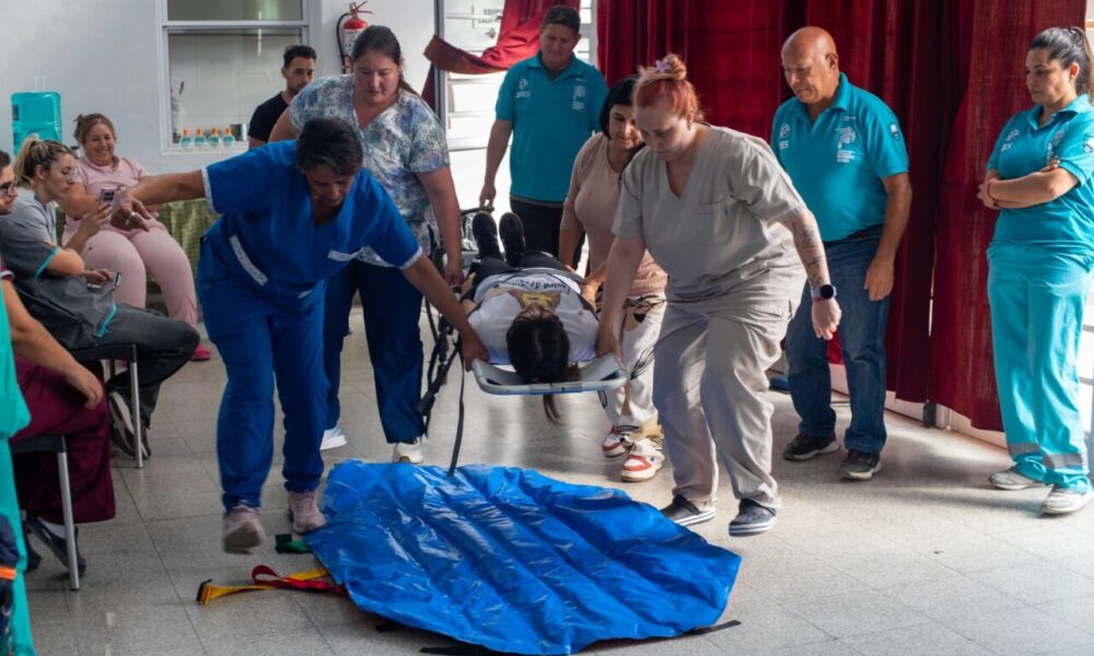 Monte Hermoso jerarquiza su sistema sanitario con una capacitación de excelencia en emergencias - Monte Hermoso sitio oficial