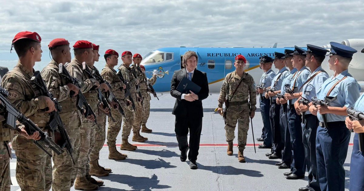 Denuncian que Milei le ofreció a Trump el Puerto de Ushuaia como pago para entrar a la Junta por la Paz