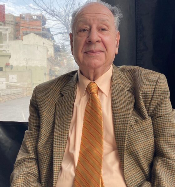 Murió Carlos Almirón, el periodista que fue corresponsal en la Guerra de Malvinas y dejó huella en Bahía Blanca