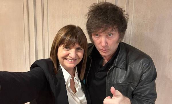 Bullrich: "Beneficiamos a hasta Lázaro Báez”