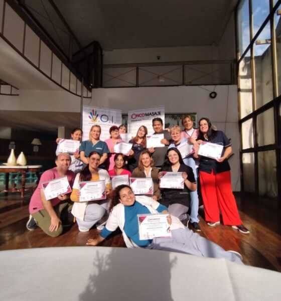 Oncomasajes: una herramienta terapéutica que busca llegar al sistema de salud local