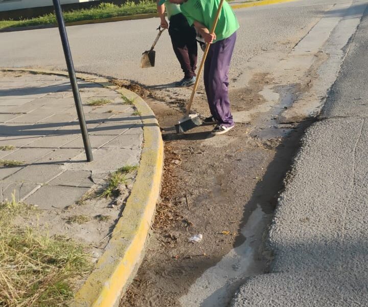 El área de Higiene Urbana refuerza las tareas de limpieza en los barrios y solicita la colaboración de toda la comunidad