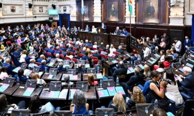 Civilización o barbarie: el contraste de la Legislatura bonaerense y el Congreso en la Asamblea Legislativa