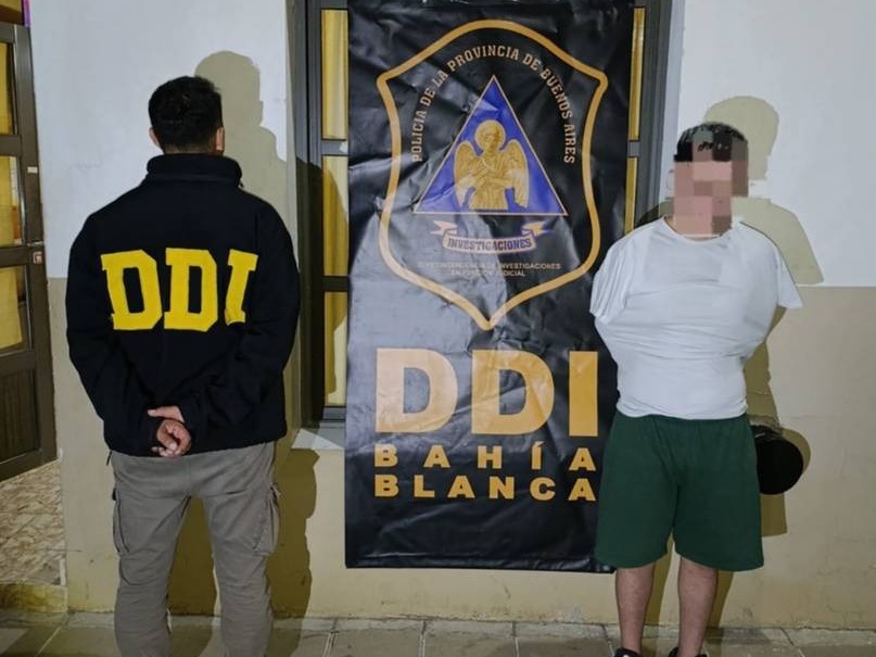 Estaba prófugo desde el 2020 pero publicó videos en Tik Tok, lo rastrearon y lo detuvieron en Bahía Blanca