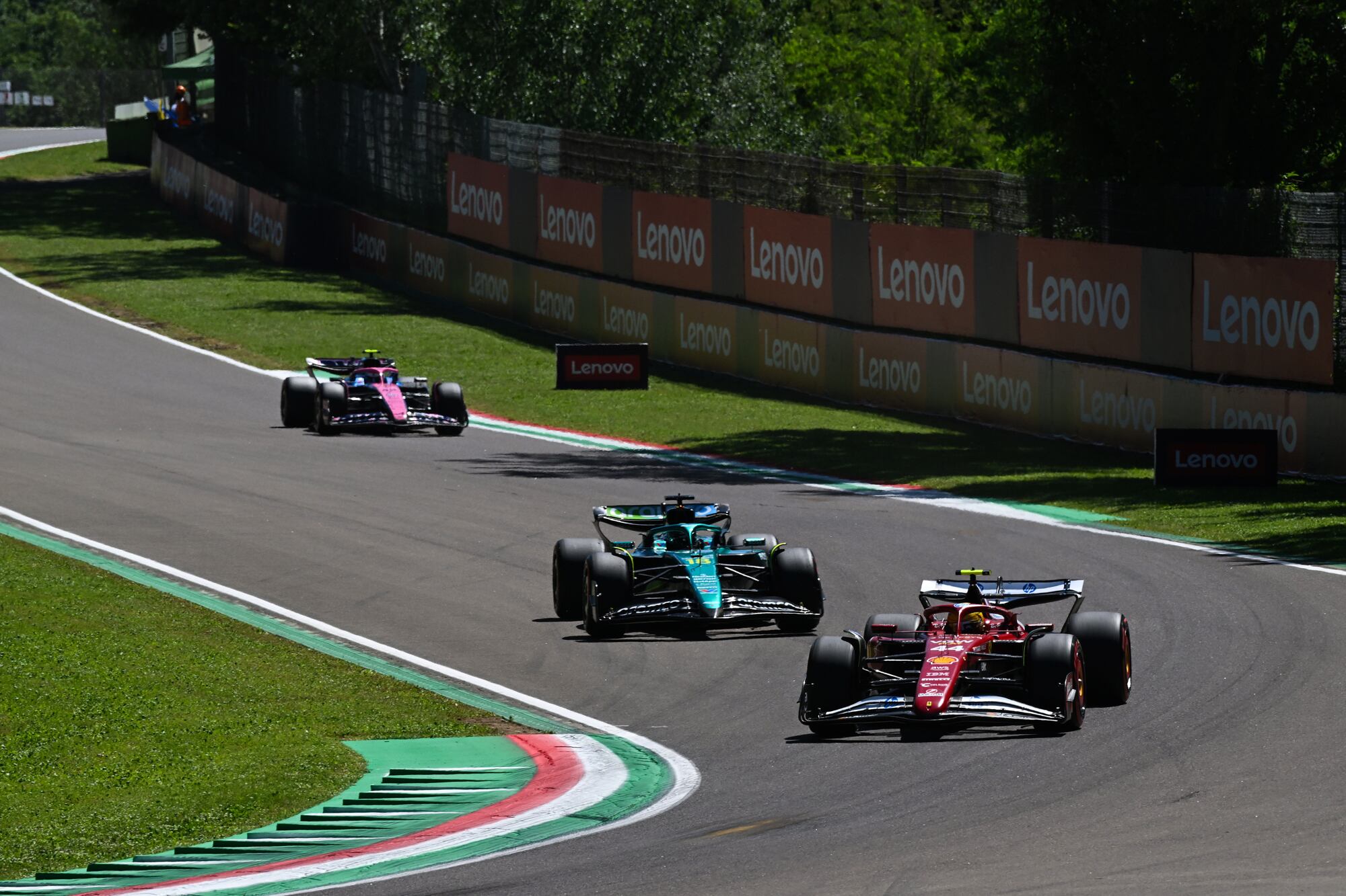 Dos españoles y tres latinoamericanos en la reducida élite de la F1