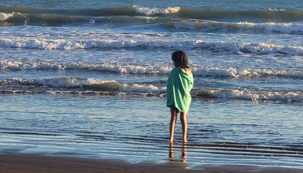 El sonido del mar y el sistema nervioso: ¿por qué el oleaje nos calma?