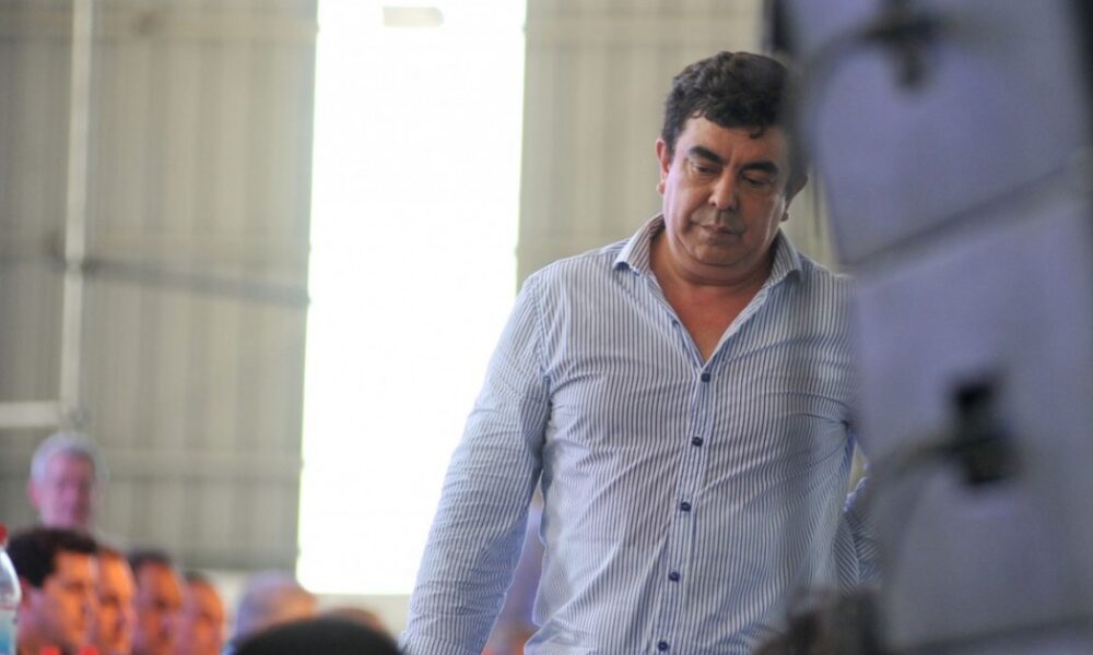 La Cámpora quiere desbancar a Espinoza de la Federación de Municipios