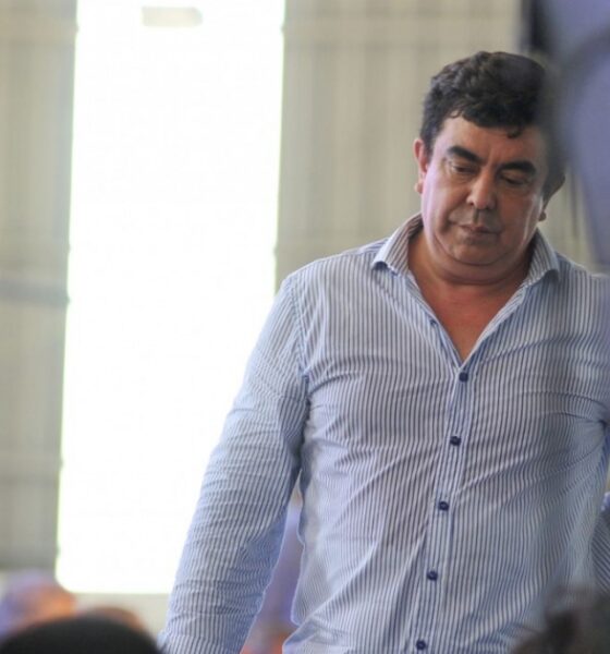 La Cámpora quiere desbancar a Espinoza de la Federación de Municipios