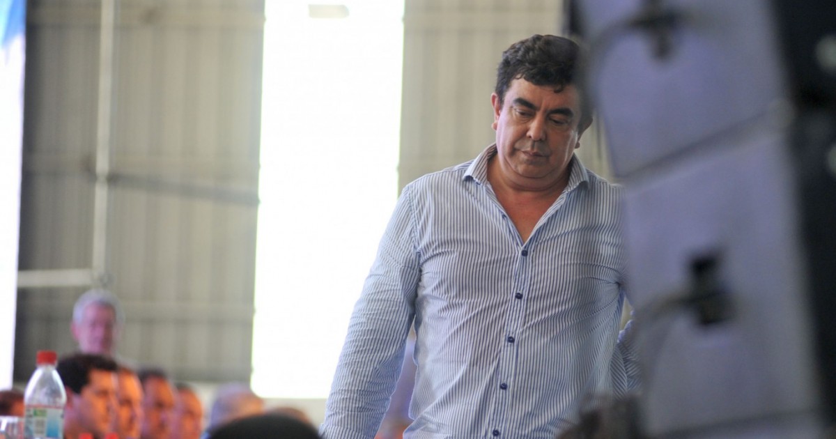 La Cámpora quiere desbancar a Espinoza de la Federación de Municipios