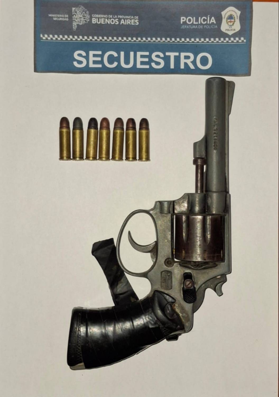 Semana caliente en Monte Hermoso: armas, droga y violencia en una serie de operativos policiales